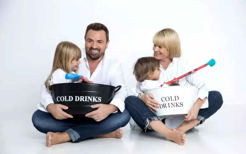 Horia-Brenciu-Alice-si-cei-doi-mezini-ai-lor-1024x682