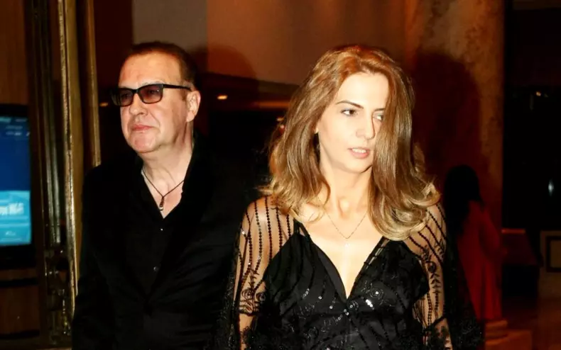 Gabriel Cotabita si sotia