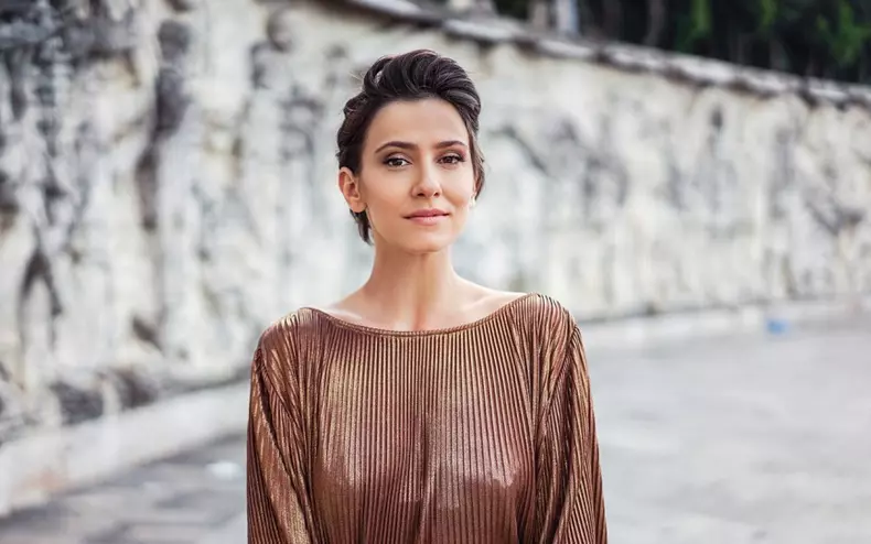 dana rogoz tv