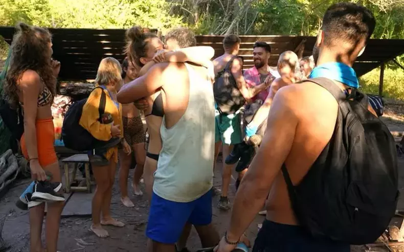noi-concurenti-survivor-2-1