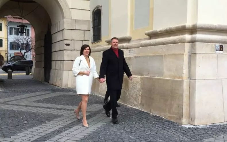 iohannis in trecut