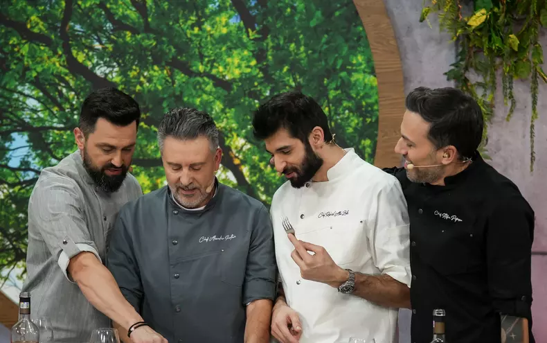 chefii-la-degustare
