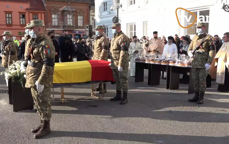 inmormantare-Benone-Sinulescu-1