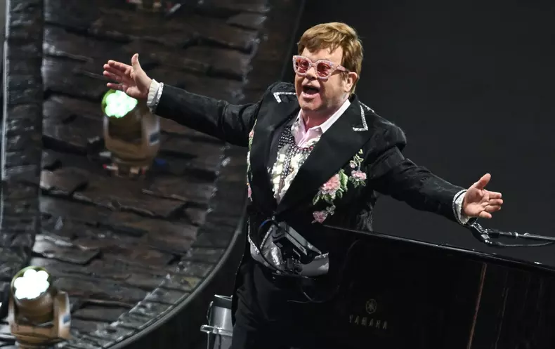 Concertul de rămas-bun al lui Elton John va fi difuzat live pe Disney Plus. Când e programat ultimul show al marelui artist