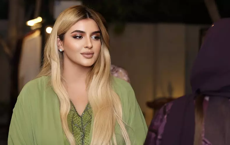 Sheikha Mahra 233