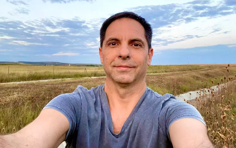 Dan Negru