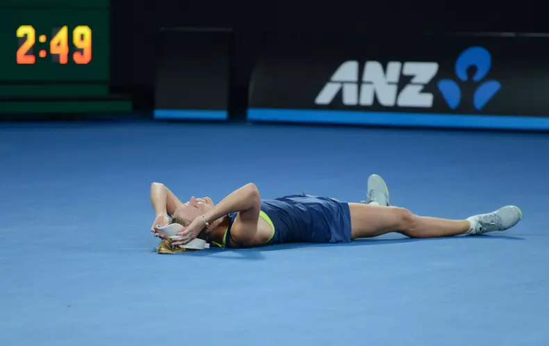 Simona Halep a pierdut finala Australian Open, jucată împotriva lui Caroline Wozniacki