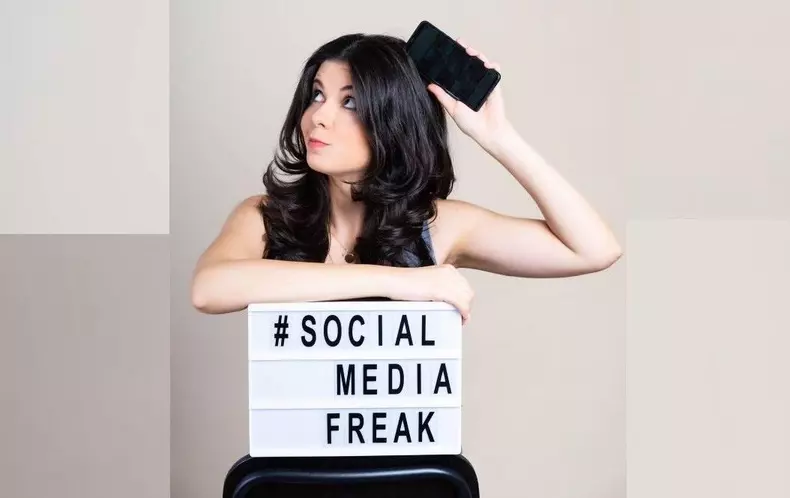 iulia-ionescu-noua-prezentatoare-ilikeit-zaparent-instagram-este-un-mediu-fericit_5_size24