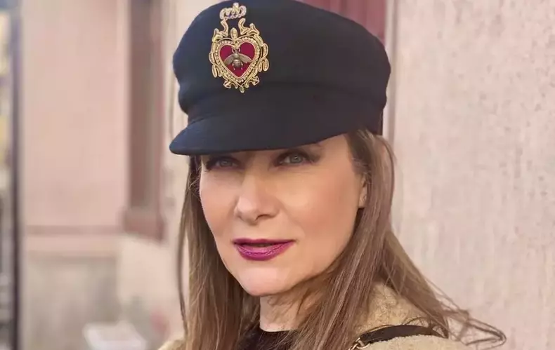 Romanita-Iovan-cover-1