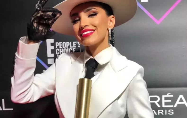 Adelina-Pestritu-influencer-e1572604889598