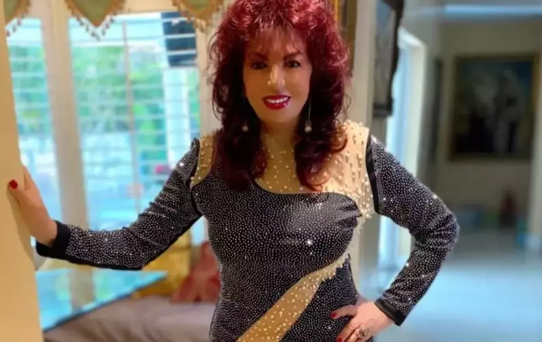 Cum-a-fost-jefuita-Carmen-Harra-in-America