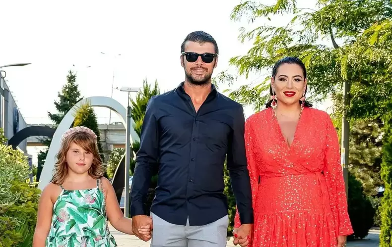 Oana-Roman-si-Marius-Elisei-s-au-impacat-7