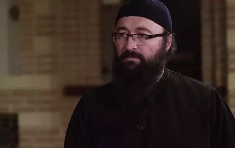 Preotul-Visarion-Alexa-a-recunoscut-acuzatiile-de-agresiune-sexuala