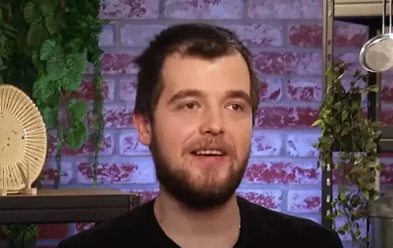 cine-este-catalin-boroica-de-la-chefi-la-cutite.-a-fost-crescut-doar-de-mama