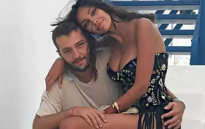 madalina-ghenea-pensie-3-1