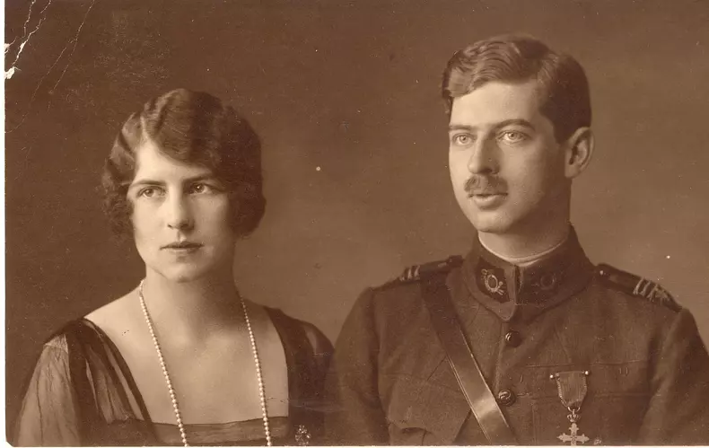 Regele Carol şi Regina Elena