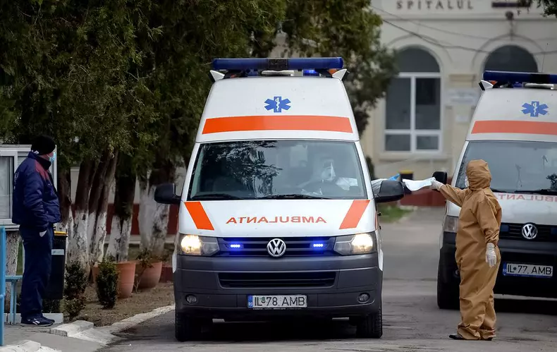 Ambulanta-coronavirus-3