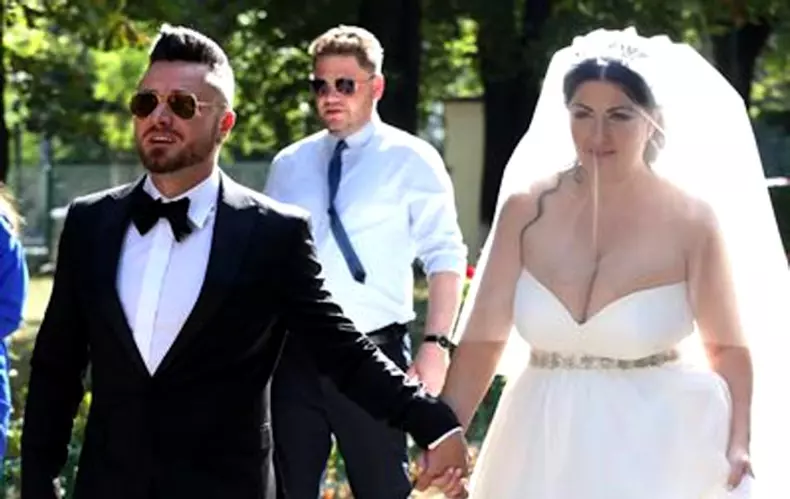 Gabriela-Cristea-si-Tavi-Clonda-la-nunta