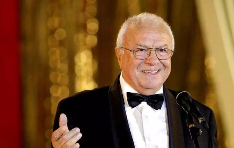 Alexandru-Arsinel-1-1024x685-1