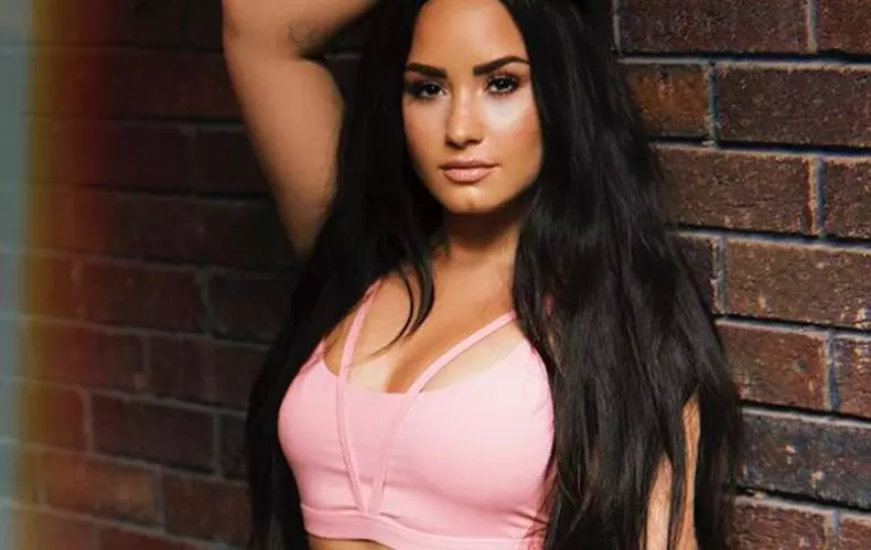 Demi-Lovato-primul-mesaj-de-pe-patul-de-spital-1
