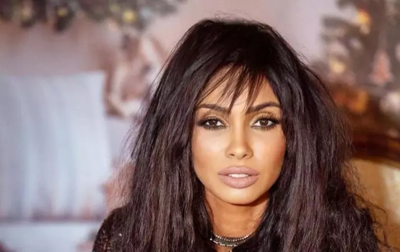 Laurette-bătută-1-2