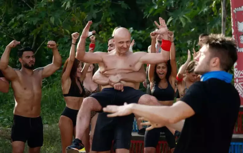 Survivor-Romania_Costi-Ionita-a-inscris-punct-pt-echipa-1024x682-1