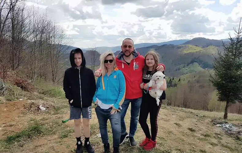 Mihaela-Cernea-si-Costin-Craioveanu-au-divortat-9