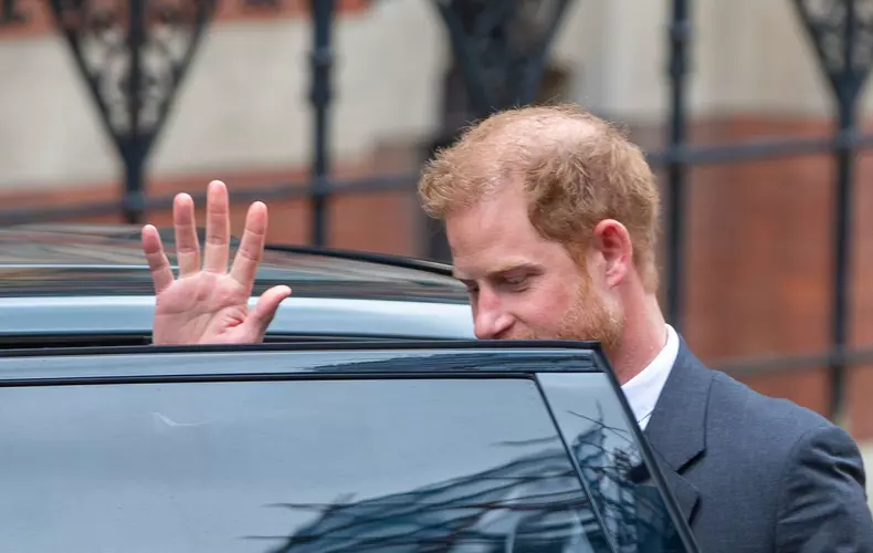Prințul Harry va participa de unul singur la încoronarea regelui Charles. De ce va lipsi Meghan Markle