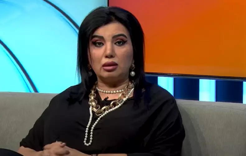 adriana bahmuteanu 65