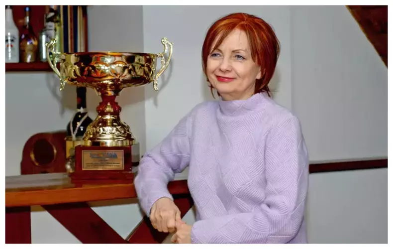 Neli Lucescu