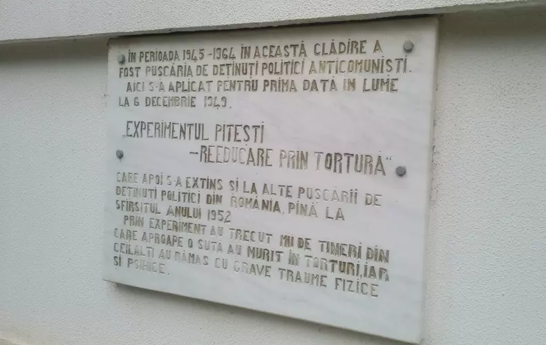 placa memoriala bis
