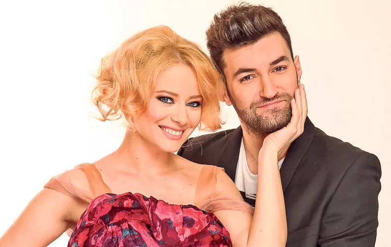 Laura Cosoi si Smiley