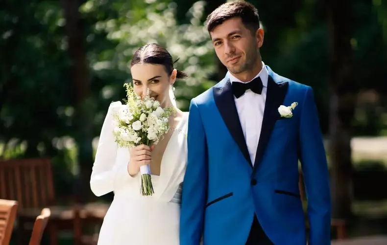 Cum a cunoscut-o Mircea Bravo pe soția lui. (2)