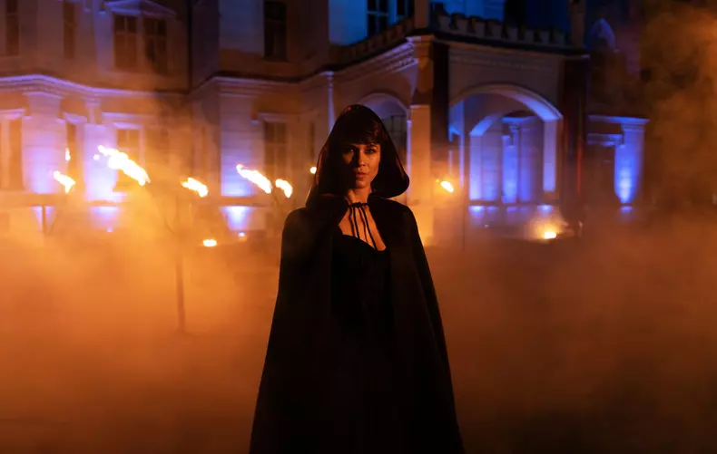 Ana Ularu (2)