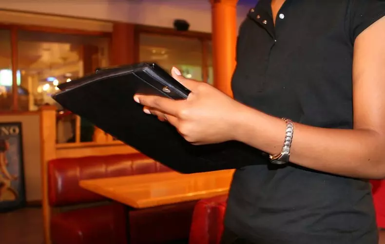 ucrainean-nota-de-plata-3