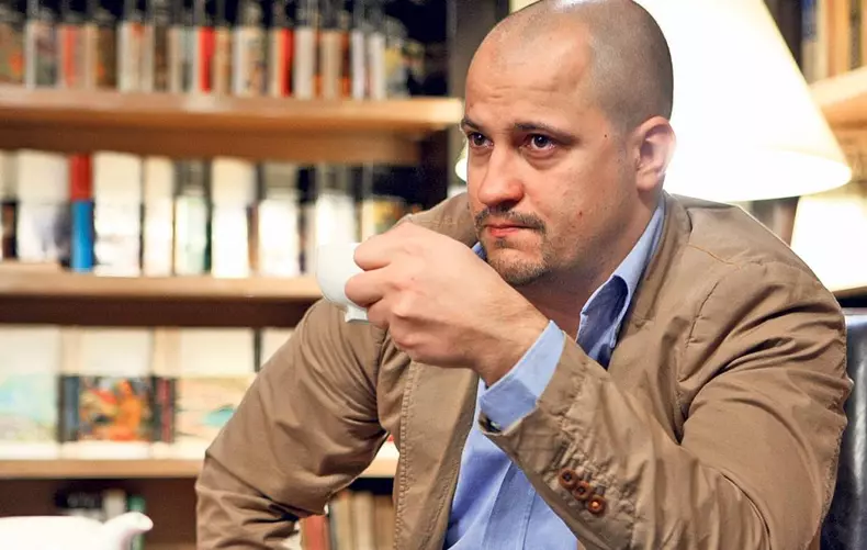 serban-huidu-vedeta-tv-a-provocat-un-accident-socant-in-bucuresti-ce-s-a-intamplat-cu-el-si-cu-soferul-1