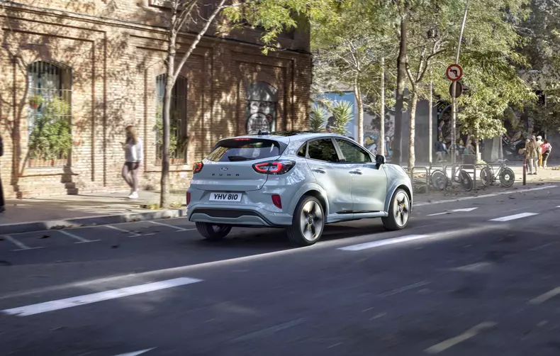 Ford Puma facelift 2024 038