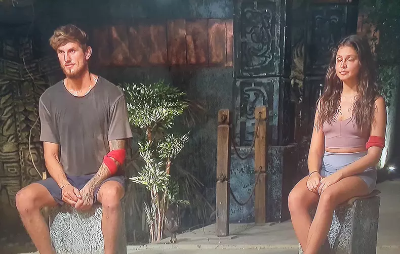 bani-elena-chiriac-survivor-4