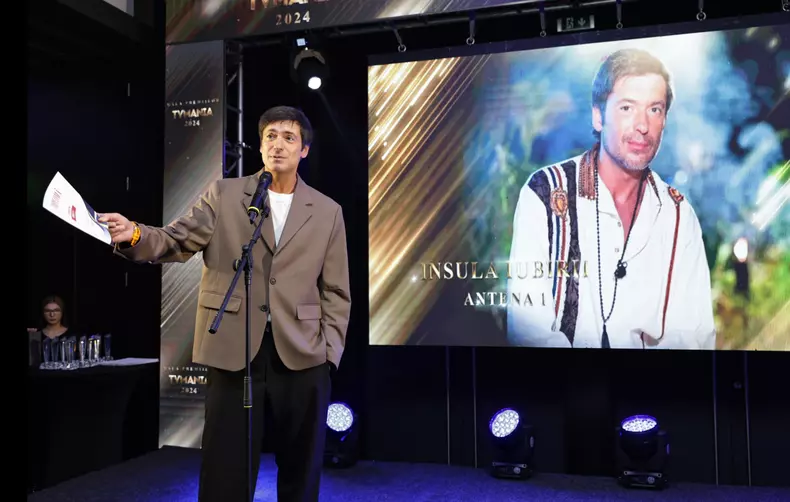 Radu Valcan la Premiile TVmania 2024 b