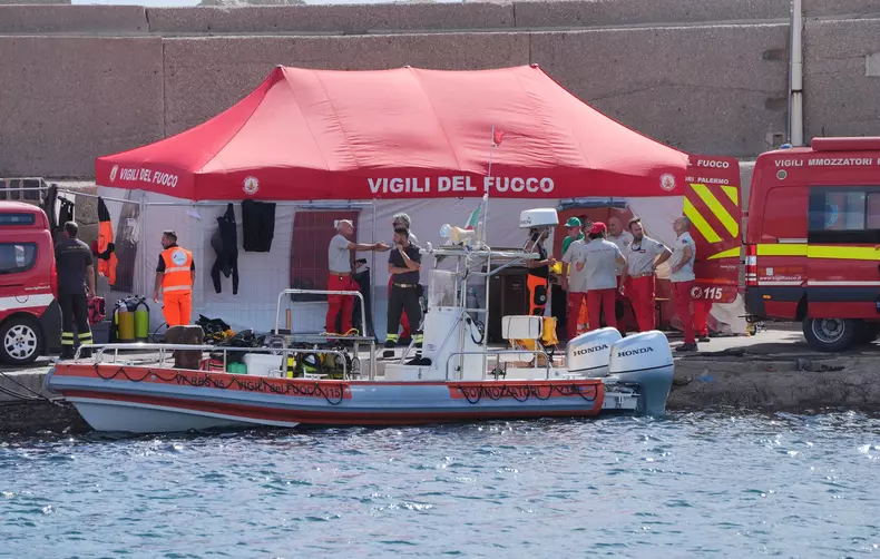Bayesian yacht accident