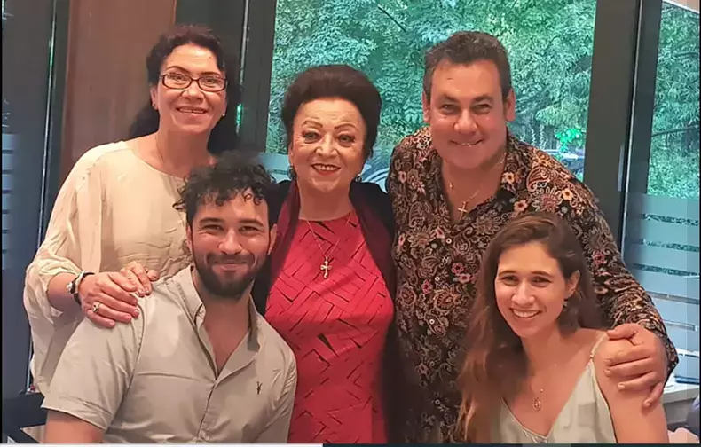 maria-ciobanu-si-o-parte-din-familia-ei