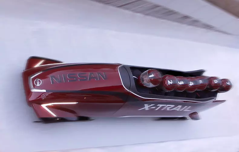 bob nissan cu sapte locuri (7)