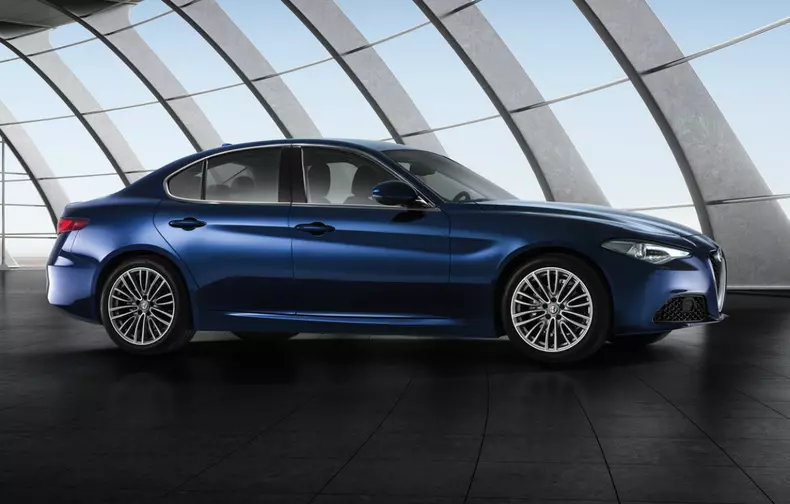 2016 alfa romeo giulia geneva (6)