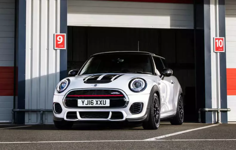 2016 mini john cooper works challenge  (7)