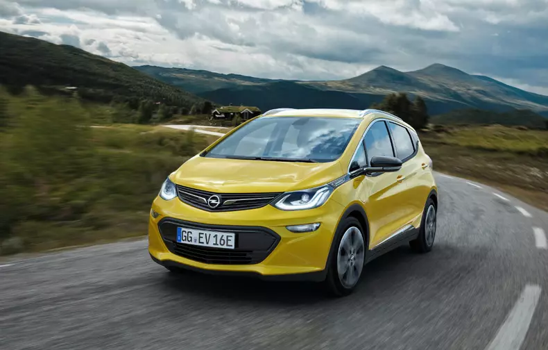 2016-opel-ampera-e-4