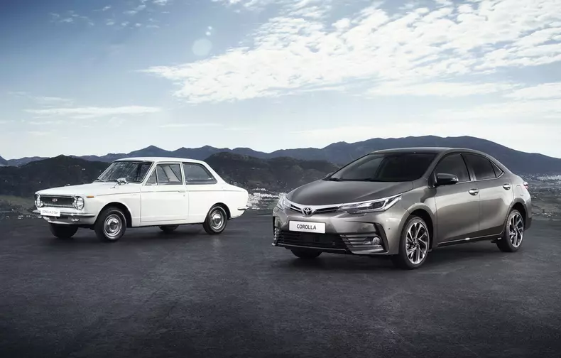 aniversare-toyota-corolla-1