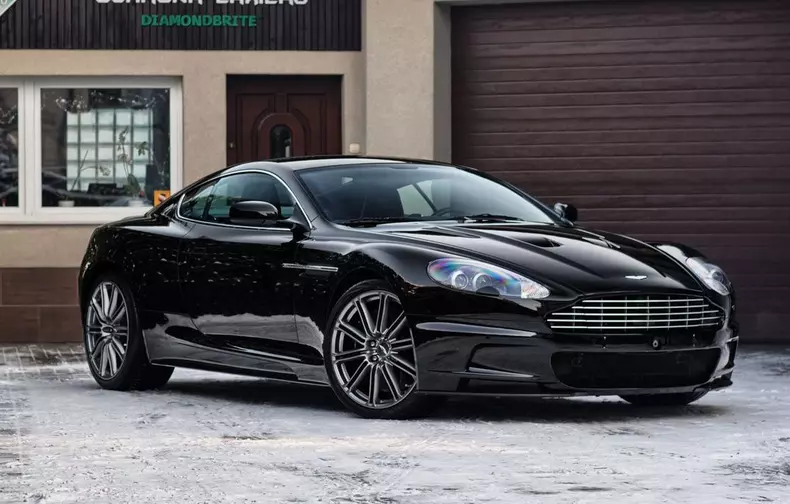 aston_martin_dbs_2009