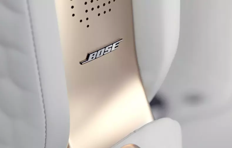 2017-nissan-vmotion-2-0-concept-detroit-27