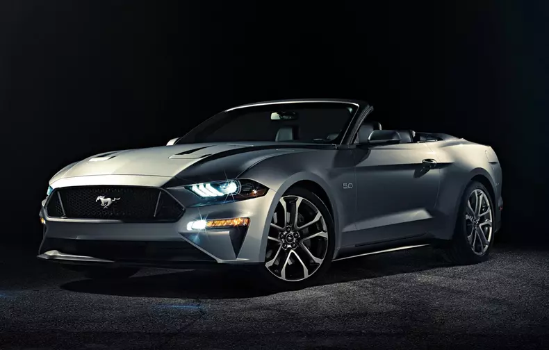 2017-ford-mustang-convertible-facelift-1