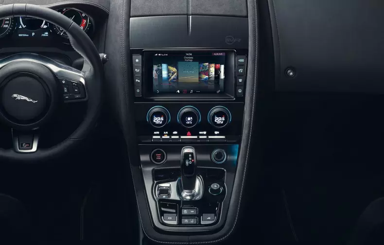 2017-jaguar-f-type-facelift-15